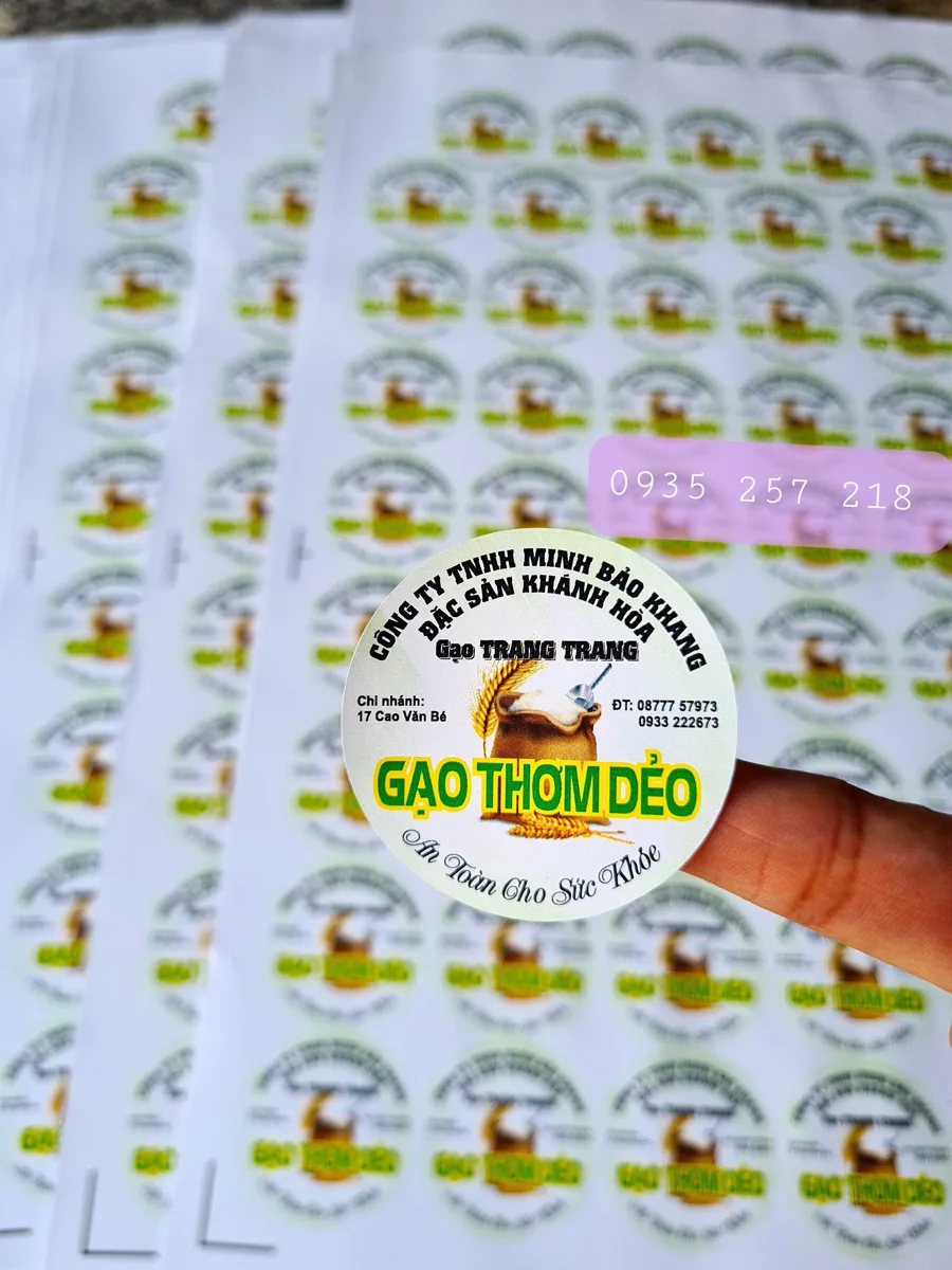 tờ tem nhãn sản phẩm tròn tại xưởng In Đức Lộc