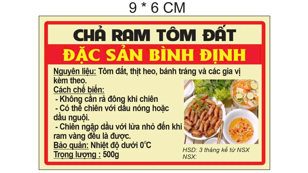 cận cảnh tem nhãn thực phẩm có ghi thành phần và hạn dùng