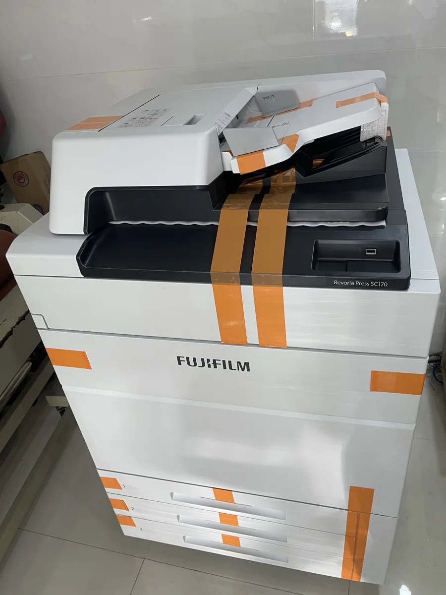 máy in kỹ thuật số Fujifilm tại xưởng In Đức Lộc